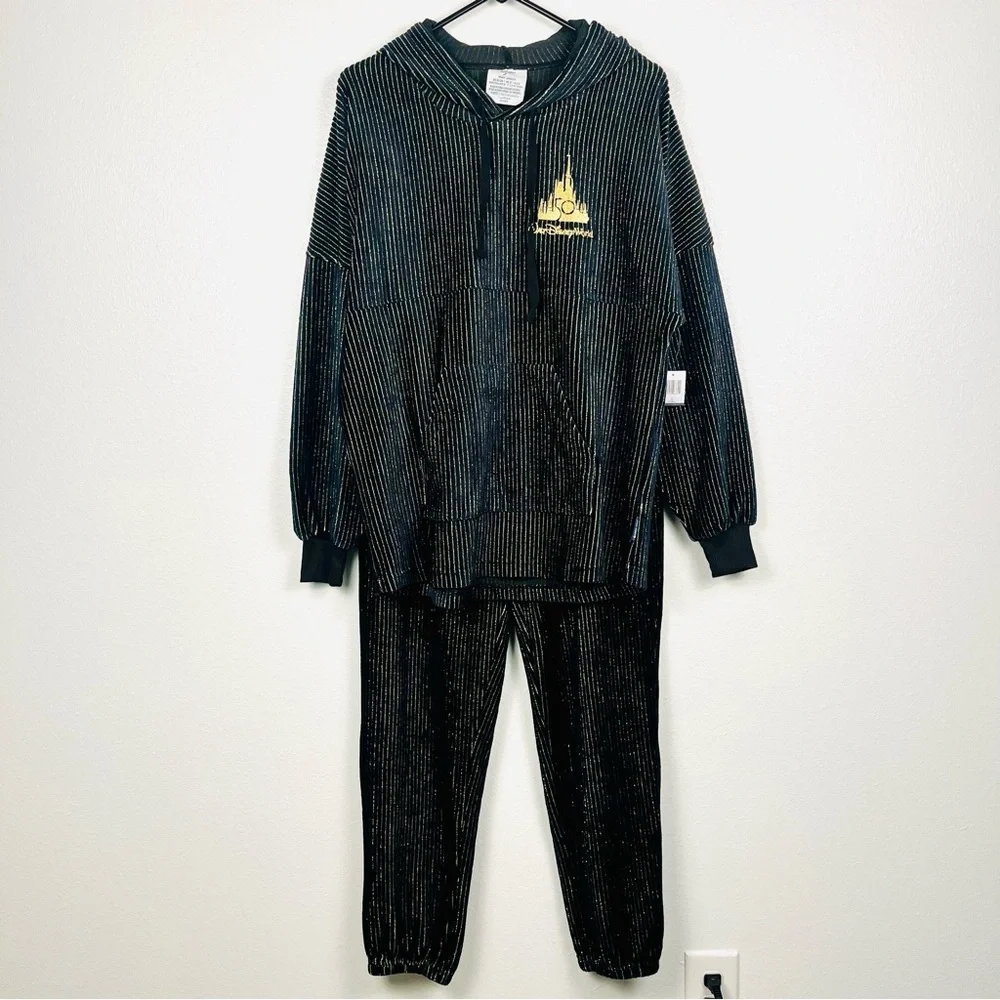 NWT Disney Parks Spirit Jersey Luxe Logo Black/Gold Hoodie Pants Set Adult Small